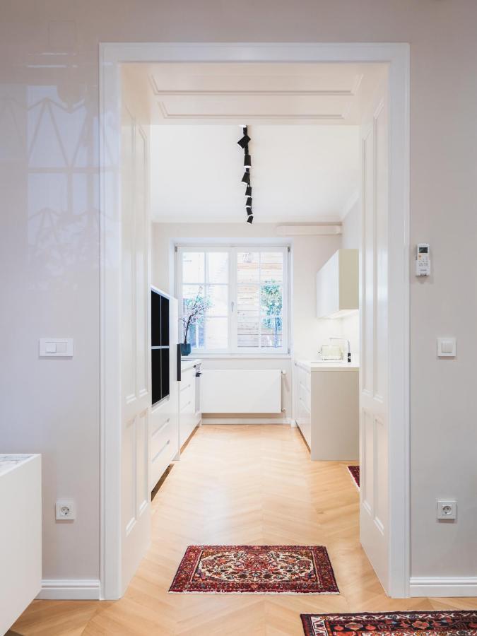 Downtown Beauty Twins Apartment Zagreb Buitenkant foto